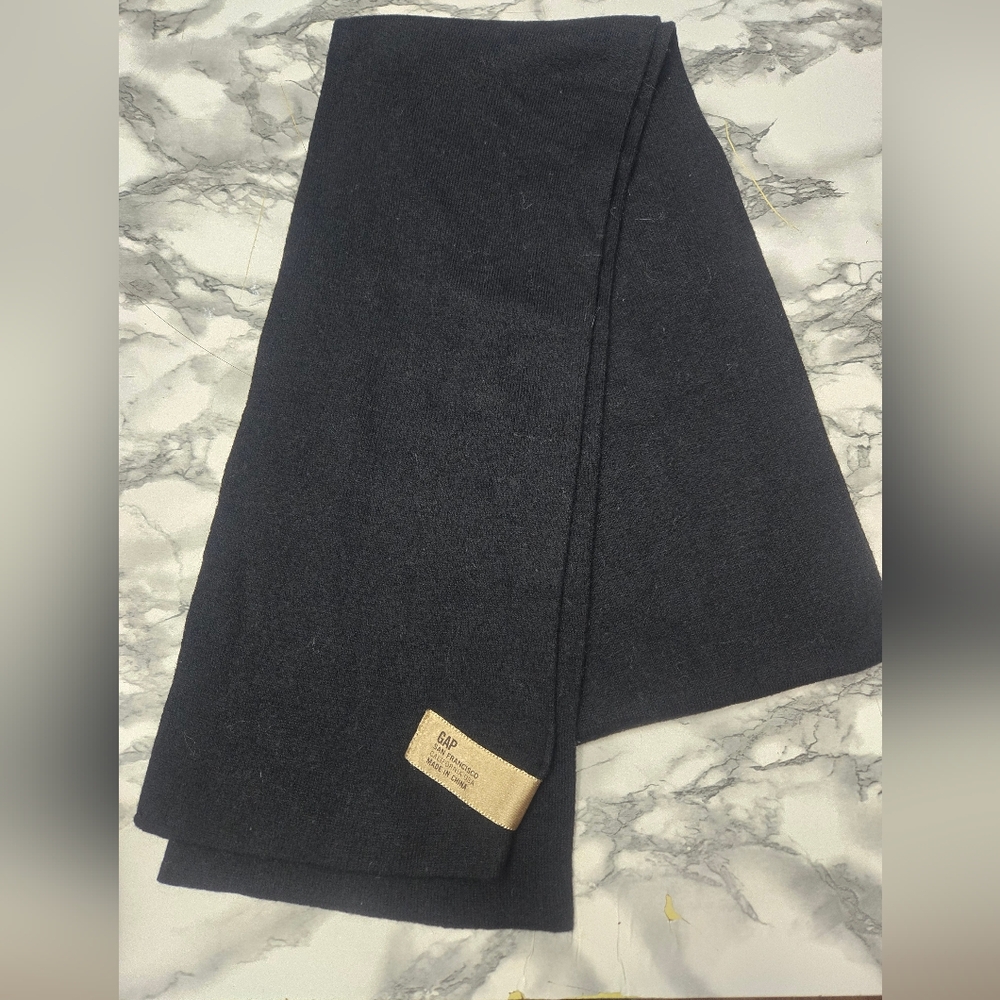 GAP Black Scarf with Gold Logo Tag